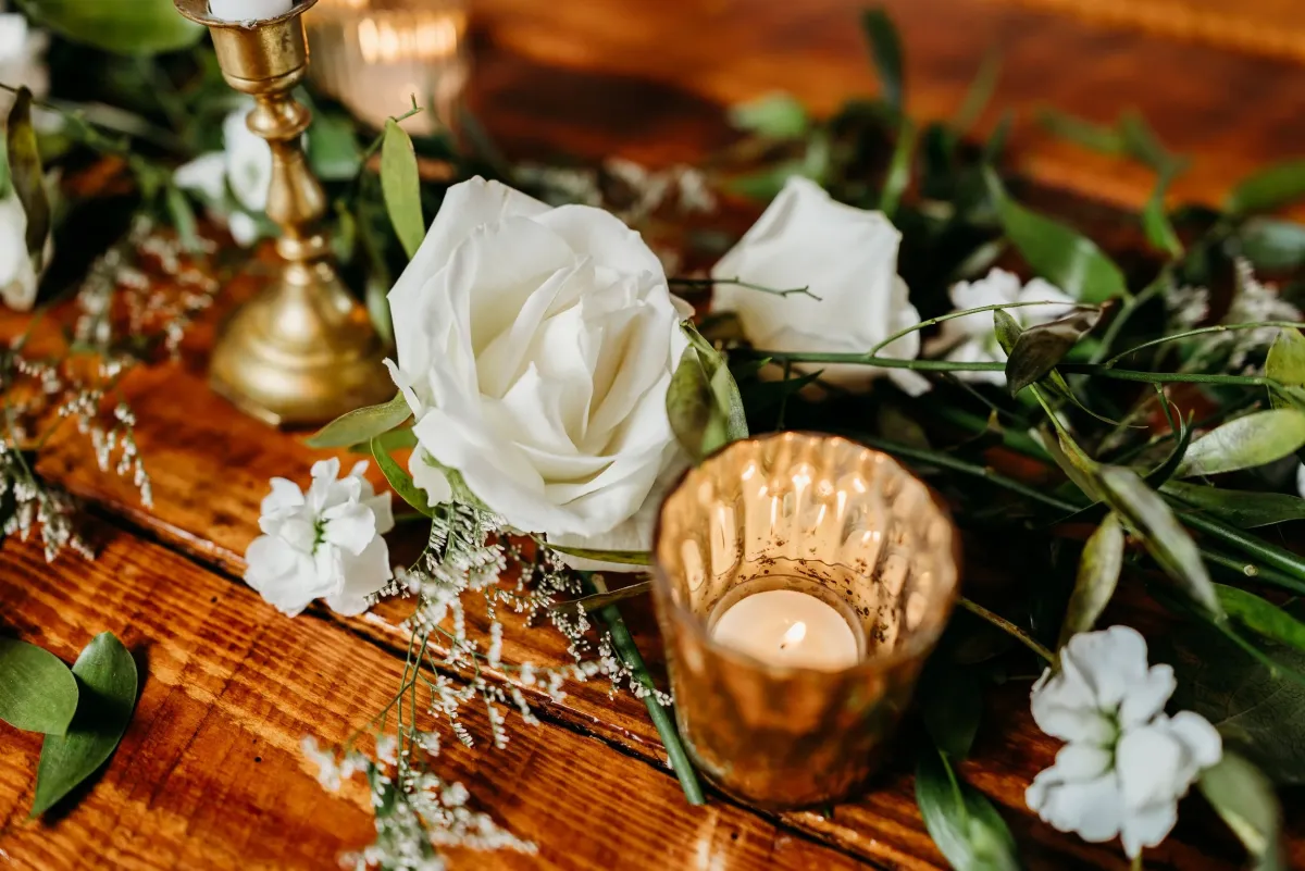 Timeless White table arrangement